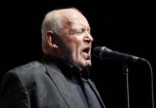 Ünlü müzisyen Joe Cocker 70 yaşında hayatını yitirdi (VALERY HACHE/AFP/Getty Images)