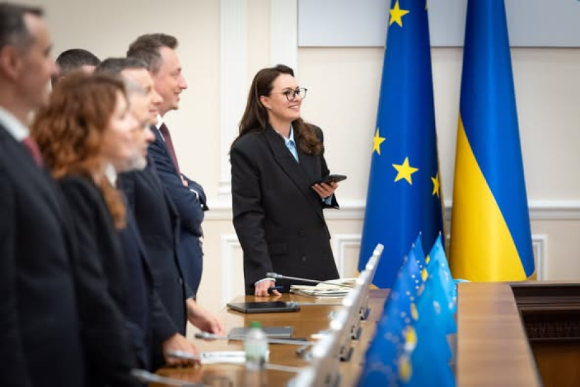 Yulia Sviridenko, yeni Bakanlar Kurulu toplantısını yönetiyor. (Fotoğraf: KMU GOV)