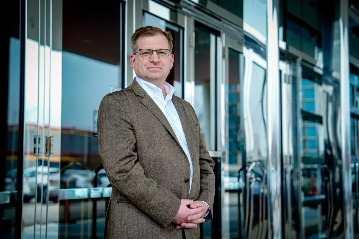 Levi Browde, Falun Dafa Bilgi Merkezi’nin icra direktörü, 15 Mart 2024’te Chicago’da. (Fotoğraf: Samira Bouaou/The Epoch Times)