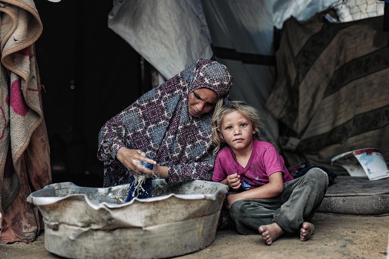 Gazze’de bir çocuk, gıda kıtlığıyla mücadele eden binlerce insandan sadece biri. Açlık ve yetersiz beslenme, çocukları en çok etkiliyor.(Fotoğraf: Pixabay)