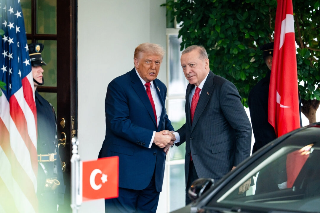 ABD Başkanı Donald Trump, 25 Eylül 2025'te Türkiye Cumhurbaşkanı Recep Tayyip Erdoğan'ı Beyaz Saray'da ağırlıyor. (Fotoğraf: Madalina Kilroy, The Epoch Times)