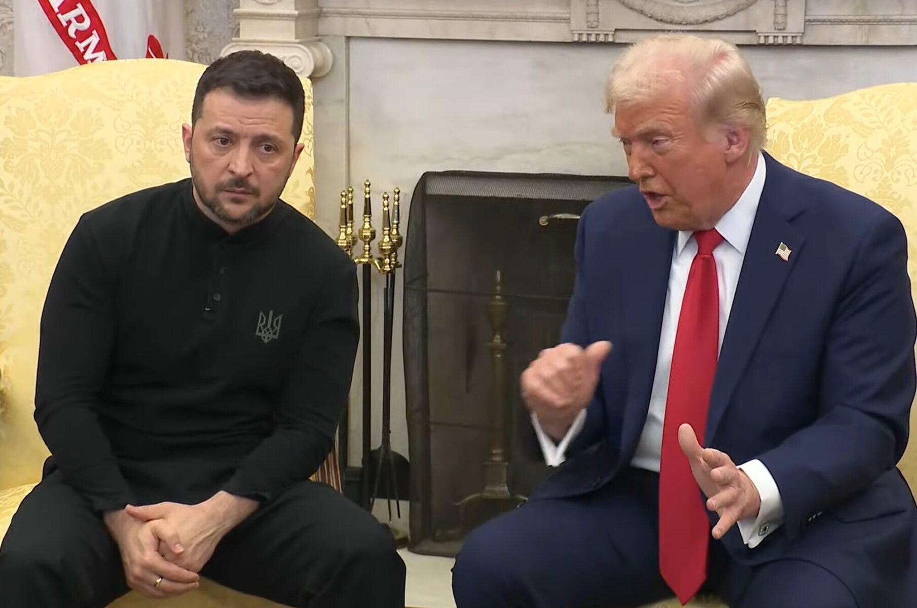 Zelenskiy, barış için Ukrayna'nın toprak bütünlüğünü koruyarak, ateşkes olmadan müzakerelere başlanamayacağını ve taviz vermeyeceklerini vurguladı.  Trump, Zelenskiy ile Görüşme Sırasında Soğukkanlılığını Kaybediyor. (Fotoğraf: Wikimedia)