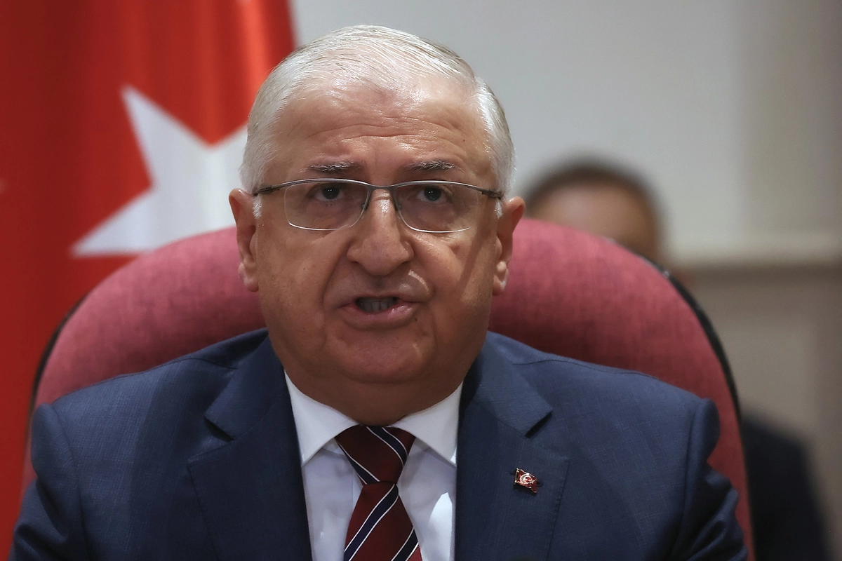 Türkiye, Ankara'da düzenlenecek NATO Zirvesi'nde Avrupa kanadını güçlendirecek yol haritasının hız kazanacağını açıkladı. Türkiye'nin dönemin yeni atanan Milli Savunma Bakanı Yaşar Güler, 05 Haziran 2023'te Ankara'daki Milli Savunma Bakanlığı'nda düzenlenen devir teslim töreninde konuşuyor. (Adem Altan/AFP/Getty Images)