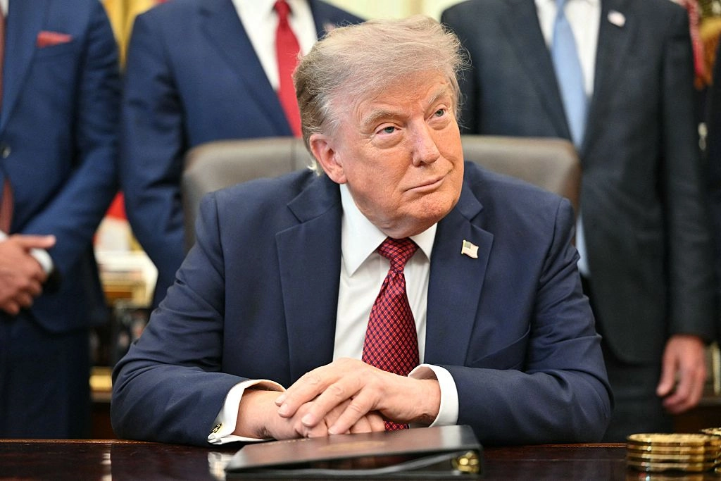 Başkan Donald Trump, 24 Temmuz 2026'da Washington'daki Beyaz Saray Oval Ofisi'nde ABD'nin nükleer inovasyonu hakkında açıklama yapıyor. (Fotoğraf: Mandel Ngan/AFP via Getty Images)