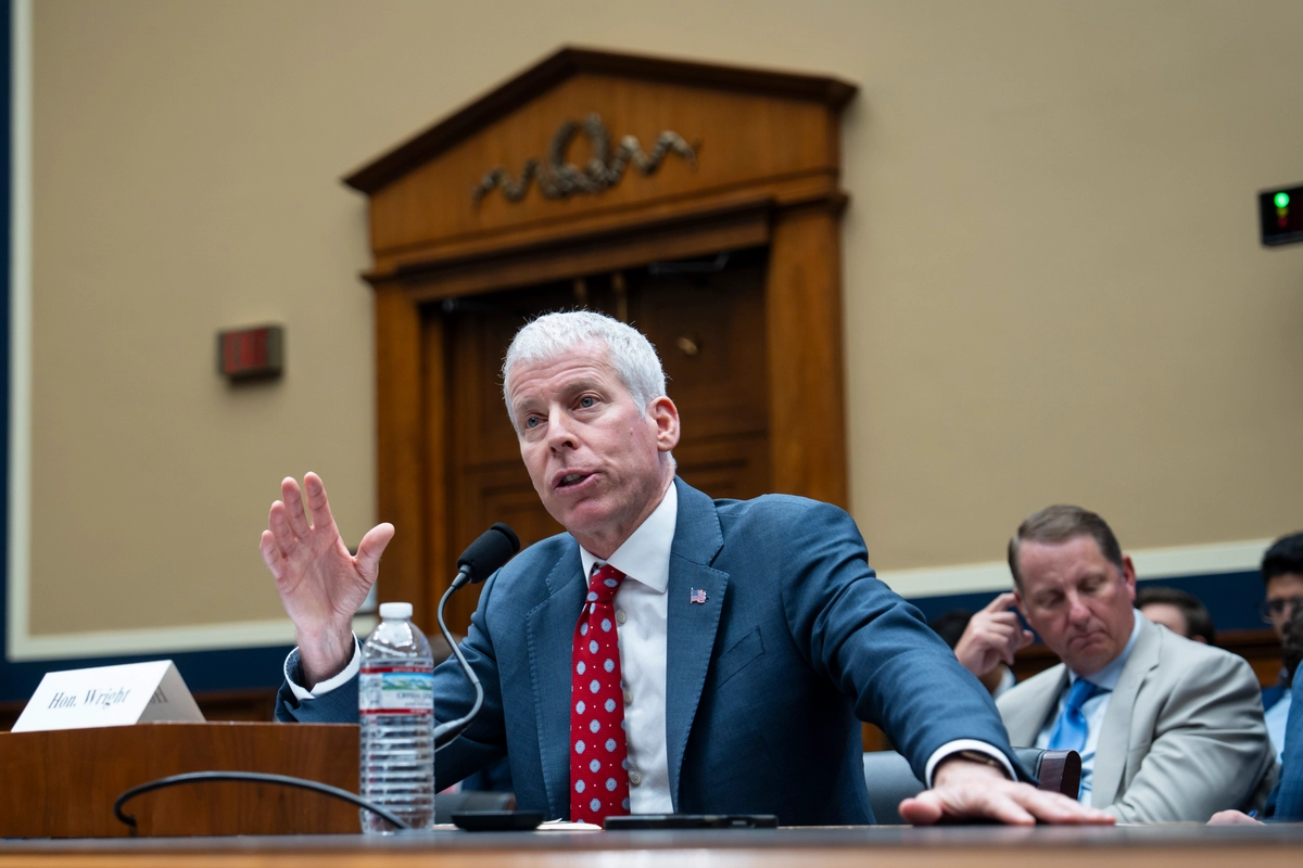 ABD Enerji Bakanı Chris Wright, 16 Nisan 2026'da Washington'daki Capitol Hill'de ifade verirken. (Fotoğraf: Madalina Kilroy/The Epoch Times)