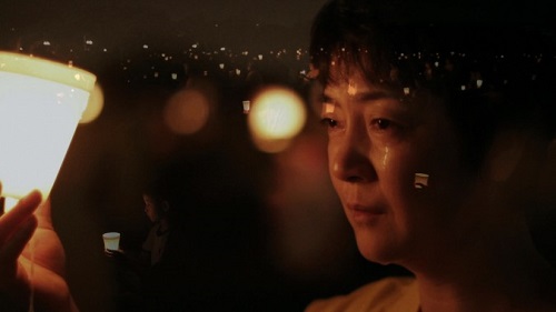 Filmde Jennifer Zeng fiziksel ve zihinsel olarak katlandığı işkenceleri ve yaşadığı acıları anlatıyor. (NTD Televizyonu)