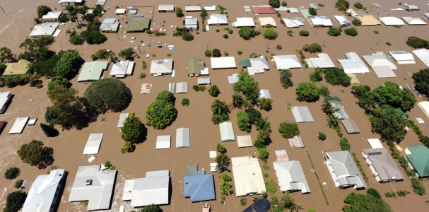 Avustralya sular altında binlerce kişi evlerinden tahliye edildi. 4 kişi hayatını kaybetti.