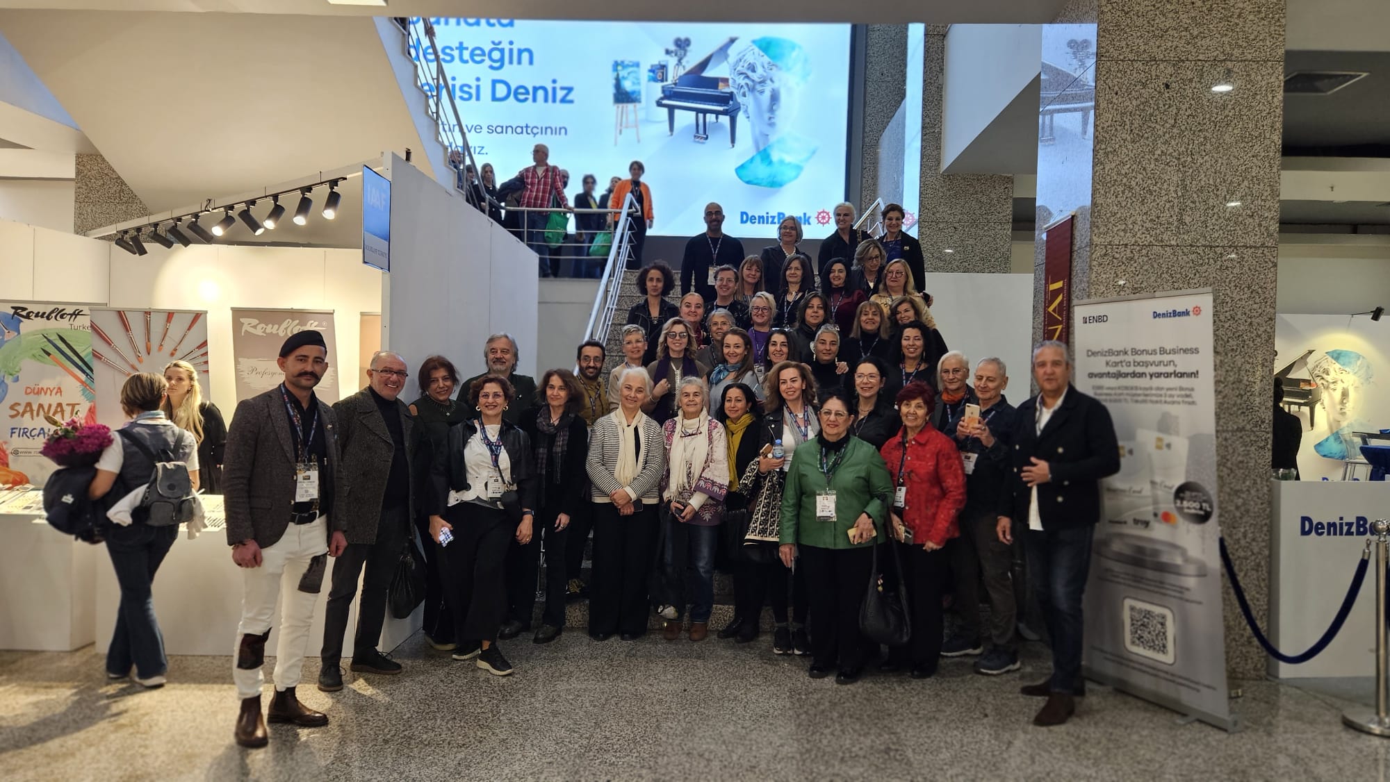 Ekol Tatbiki Sanat Topluluğu, dördüncü karma sergisini sanatseverlerle buluşturdu. 