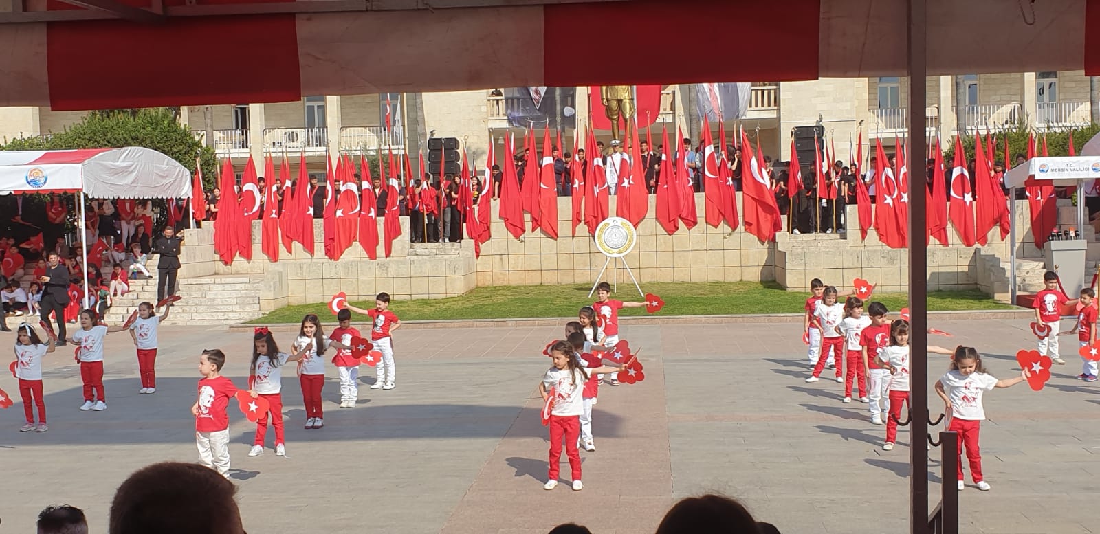 Mersin'de 23 Nisan kutlamaları. 23 Nisan 2026 (Fotoğraf: Aysel Özcan Yetiş)