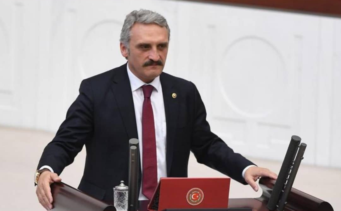 Akp’li Çamlı Cumhuriyet’i hedef aldı. (Fotoğraf-pixabay)