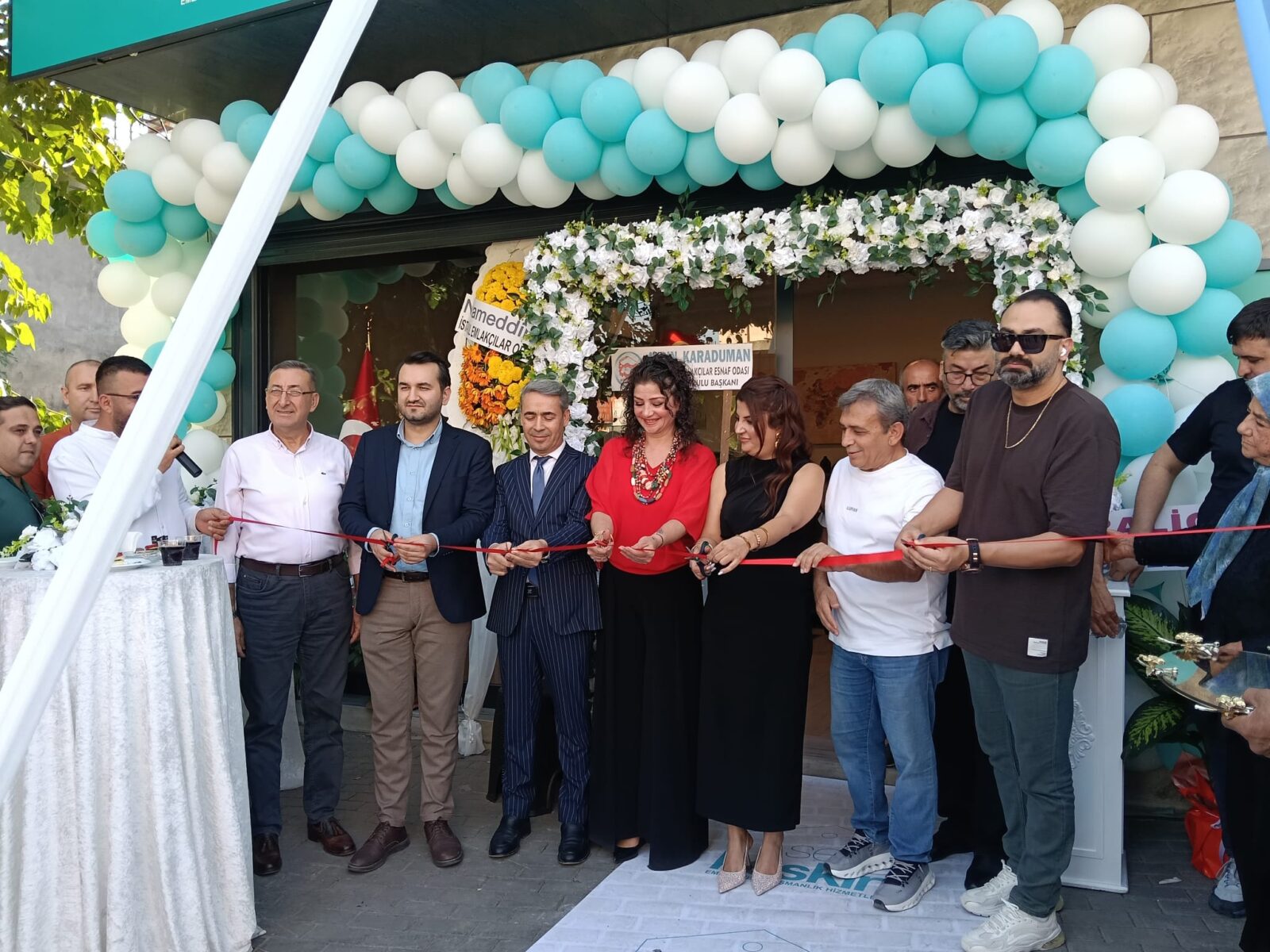 Girişimci İş Kadını Sevgi Keskin, İstanbul’da kurduğu gayrimenkul danışmanlık firmasının ikinci şubesini doğduğu yer olan Mersin'de açtı. (Fotoğraf: G.Hakan Koçman, The Epoch Times TR)