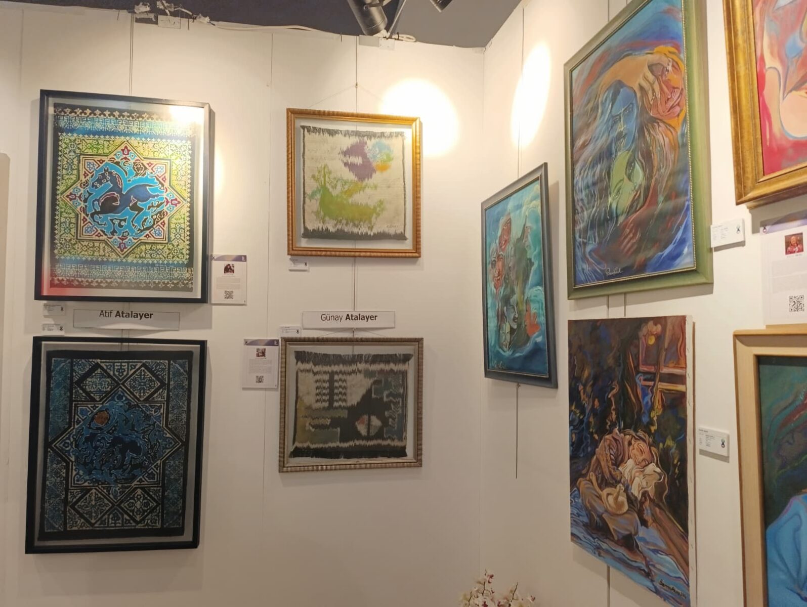 Ekol Tatbiki Sanat Topluluğu, dördüncü karma sergisini sanatseverlerle buluşturdu. 