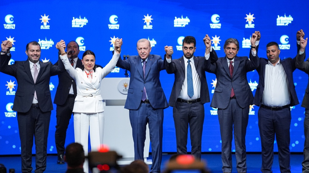 Tuzla, Şile ve Çekmeköy Belediyeleri resmen AKP'ye geçti (Fotoğraf: AKP İstanbul İl Başkanlığı x hesabı)