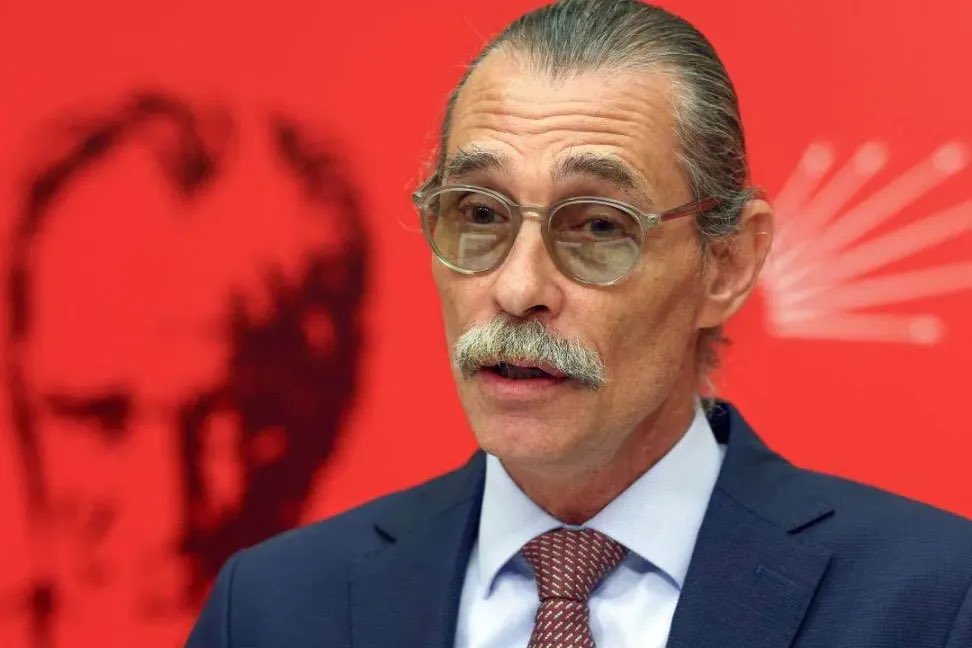 Erdal Beşikçioğlu siyaseti bırakma kararı aldı. (Fotoğraf: CHP web sitesi)