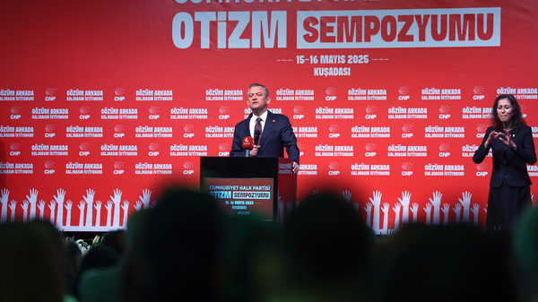 Özgür Özel "Otizm Bir Eksiklik Değil, Farklılıktır"