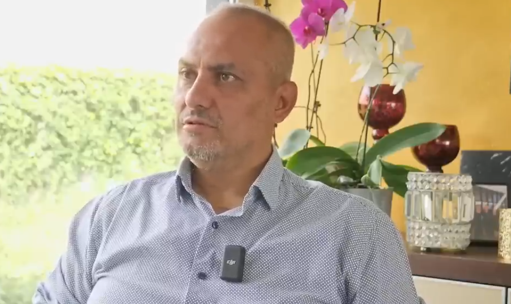 Ogün Ateşlı̇. (Fotoğraf: Almanca Empirische Jenseitsforschung Youtube Kanalının izniyle alınmıştır.)