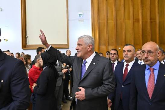Müsavat Dervişoğlu'ndan çerçeve yasaya tepki. (Fotoğraf:İYİ Parti x hesabı)