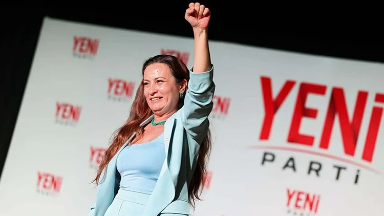 Ankara Cumhuriyet Başsavcılığınca yürütülen soruşturma kapsamında Yeni Parti Manisa İl Başkanı İlksen Özalper, gözaltına alındı.(Fotoğraf: Yeni Parti Manisa İl Bşk.lığı)