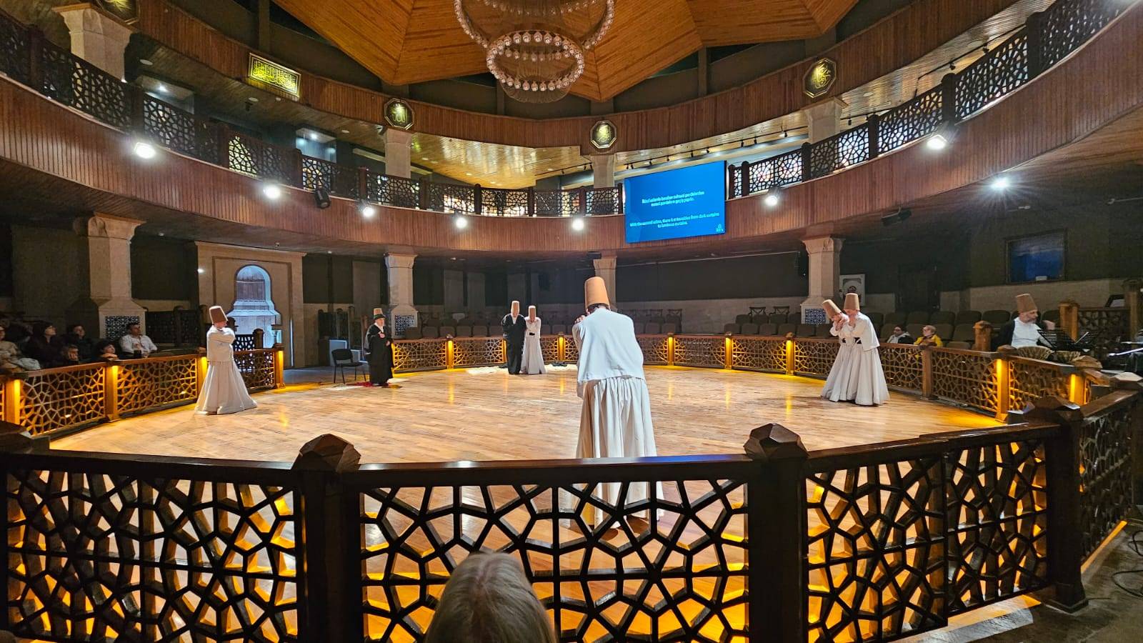 Sema mukabelesi (Fotoğraf: Aysel Özcan Yetiş)