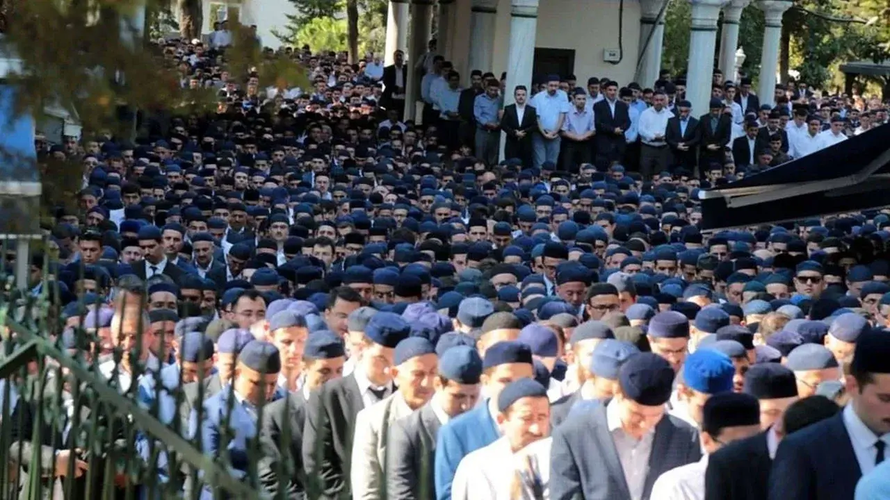 Süleymancılara yönelik 17 İlde operasyon: Alihan Kuriş ile 49 kişiye gözaltı kararı. (Fotoğraf: Tarih Kültür ve Medeniyet facebook)