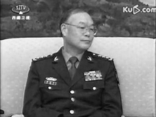 Jia Tingan uzun yıllar eski Başkan Jiang Zemin’in sekreterliğini yaptı. (Tibet TV ekran görüntüsü)